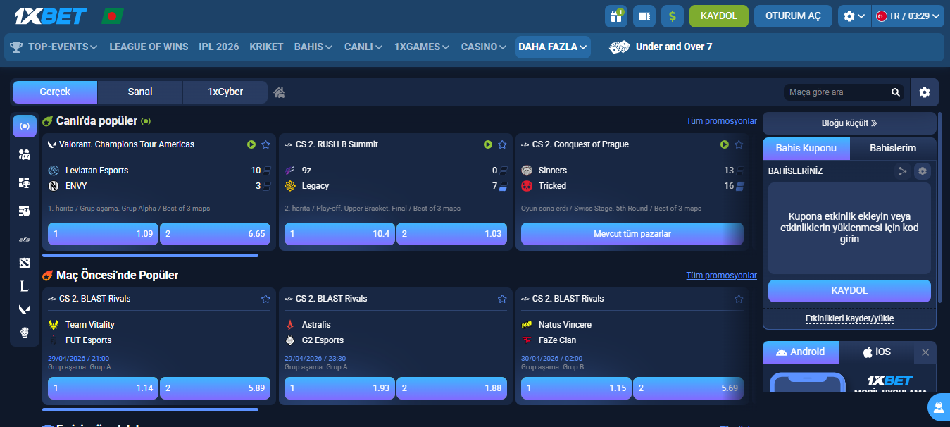 1xBet platformunda e-spor karşılaşmaları için sunulan canlı bahis pazarları ve anlık oran değişimleri paneli
